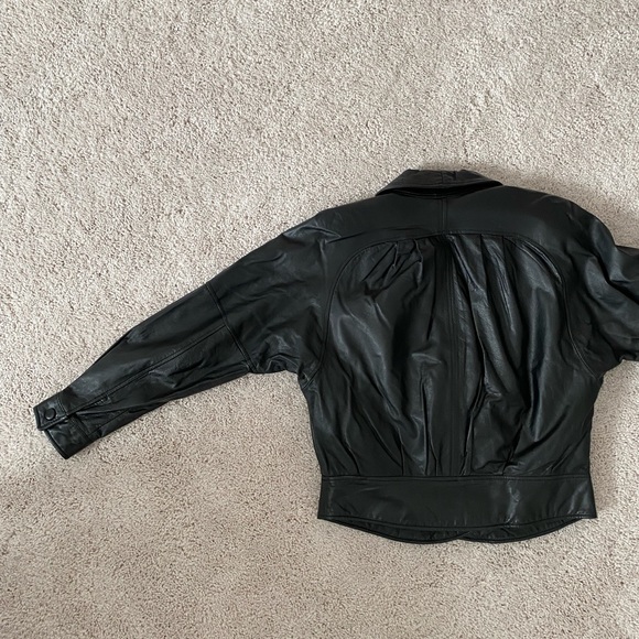 Byrnes and Baker Vintage Leather Jacket - Picture 6 of 14